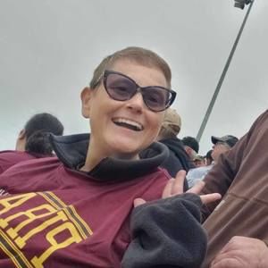 Meet your Posher, Christine